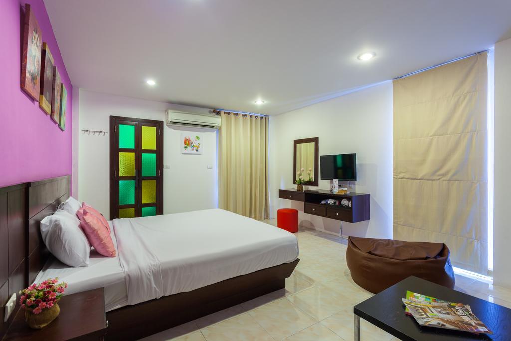 Islanda Boutique Hotel Patong Exterior foto